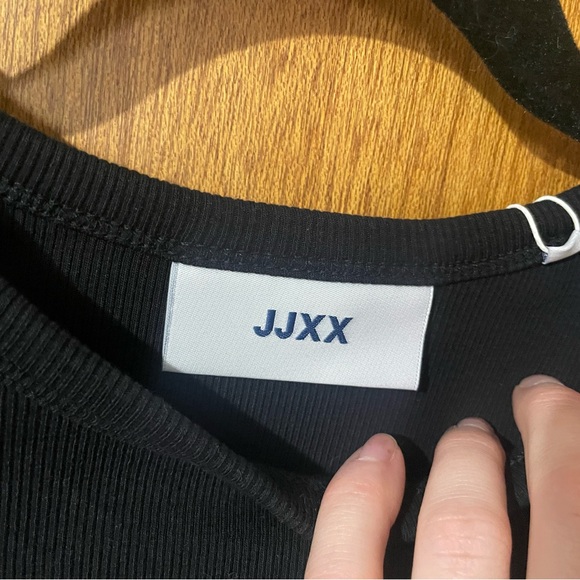 🆕Ribbed Crop long sleeve (New) - Picture 2 of 4